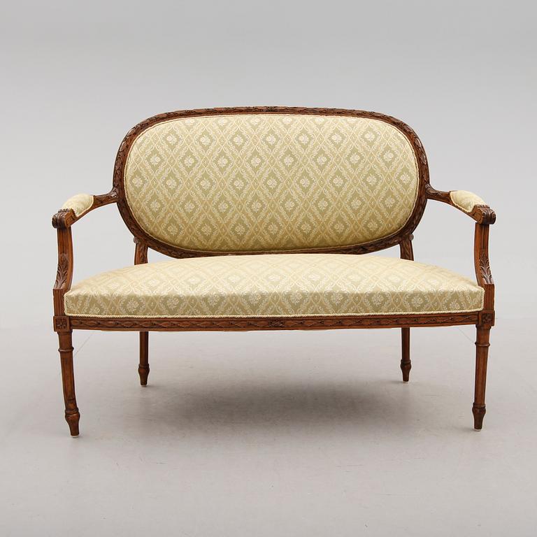 SOFFA, gustaviansk stil, 1900-talets början.