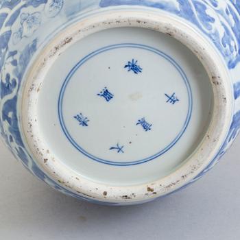 A BLUE AND WHITE JAR
late Qing dynasty.