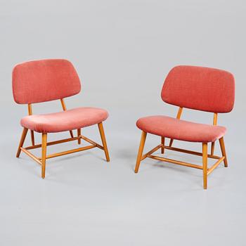 STOLAR, ett par, "TeVe", Alf Svensson, Ljungs Industrier, modellen formgiven 1953.