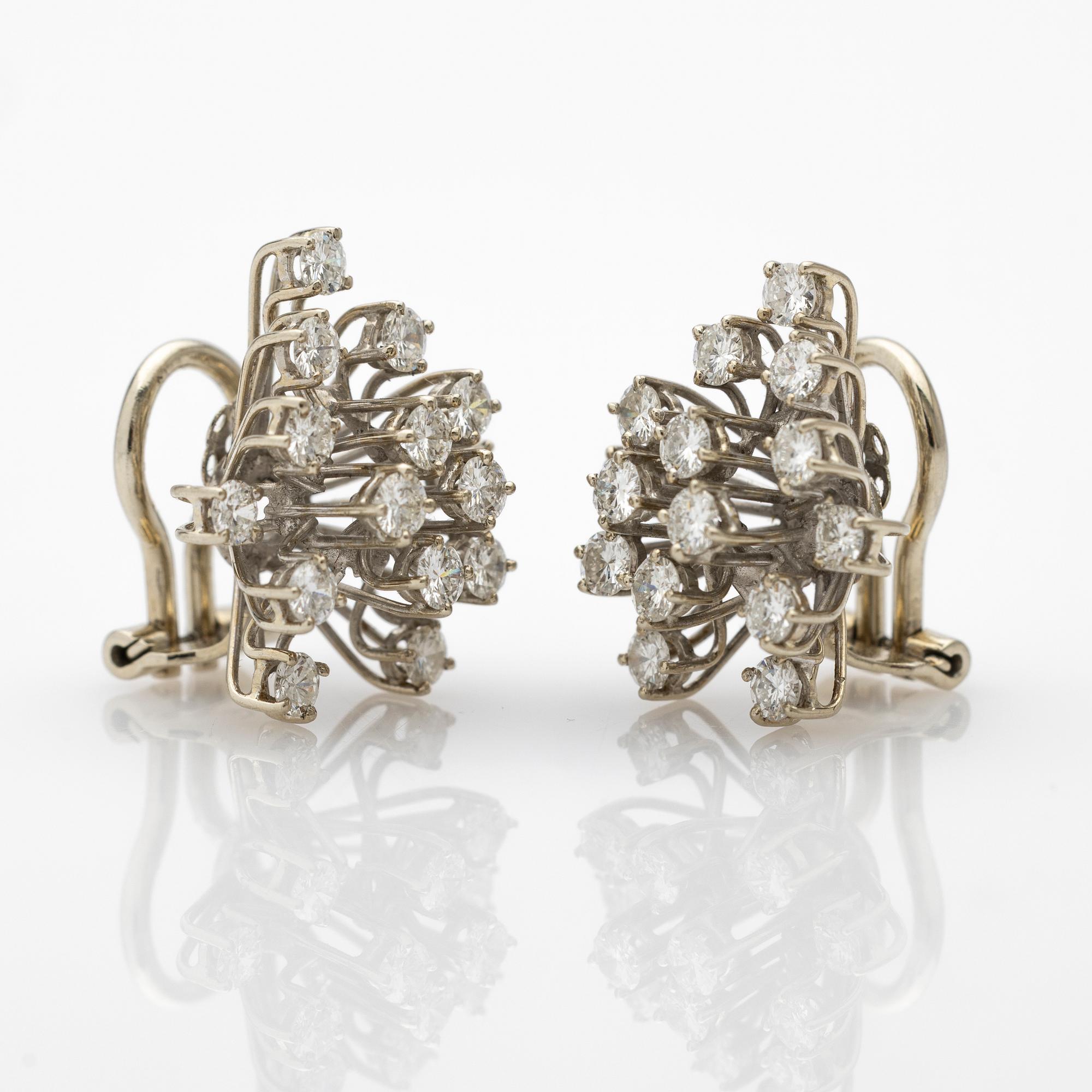 Earrings, a pair, 18k white gold and brilliant-cut diamonds.