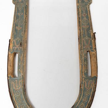 Lokor, ett par, Allmoge, daterade 1827.