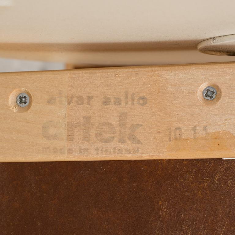 A tea trolley or serving trolley nr 901 by Alvar Aalto for Artek, Finland.