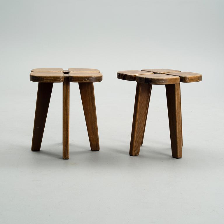 LISA JOHANSSON-PAPE, A PAIR OF STOOLS. Apila. 1970-/80s.