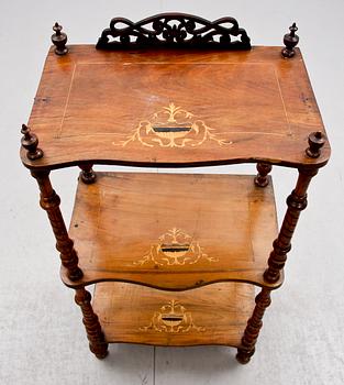 ETAGERE, 1800-talets slut.