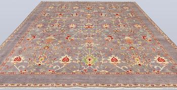 Matta, Ziegler design, ca 359 x 270 cm.