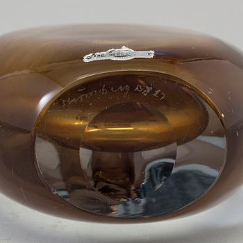 GUNNAR NYLUND, tillskriven, vaser, två st, glas, Strömbergshyttan, 1900-talets andra hälft.