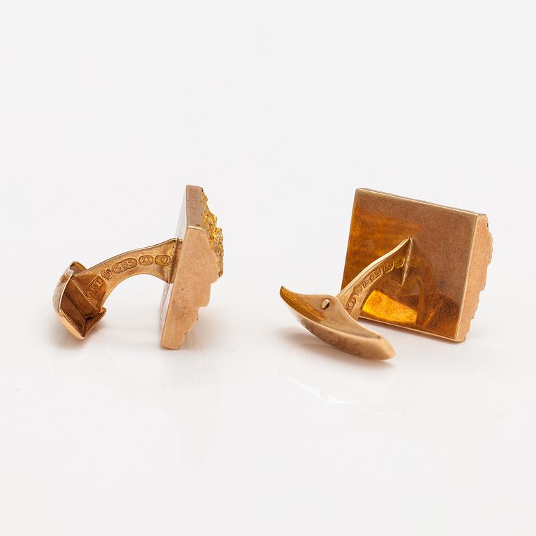 A pair of 14K gold cufflinks. Tammen koru, Turku 1971.