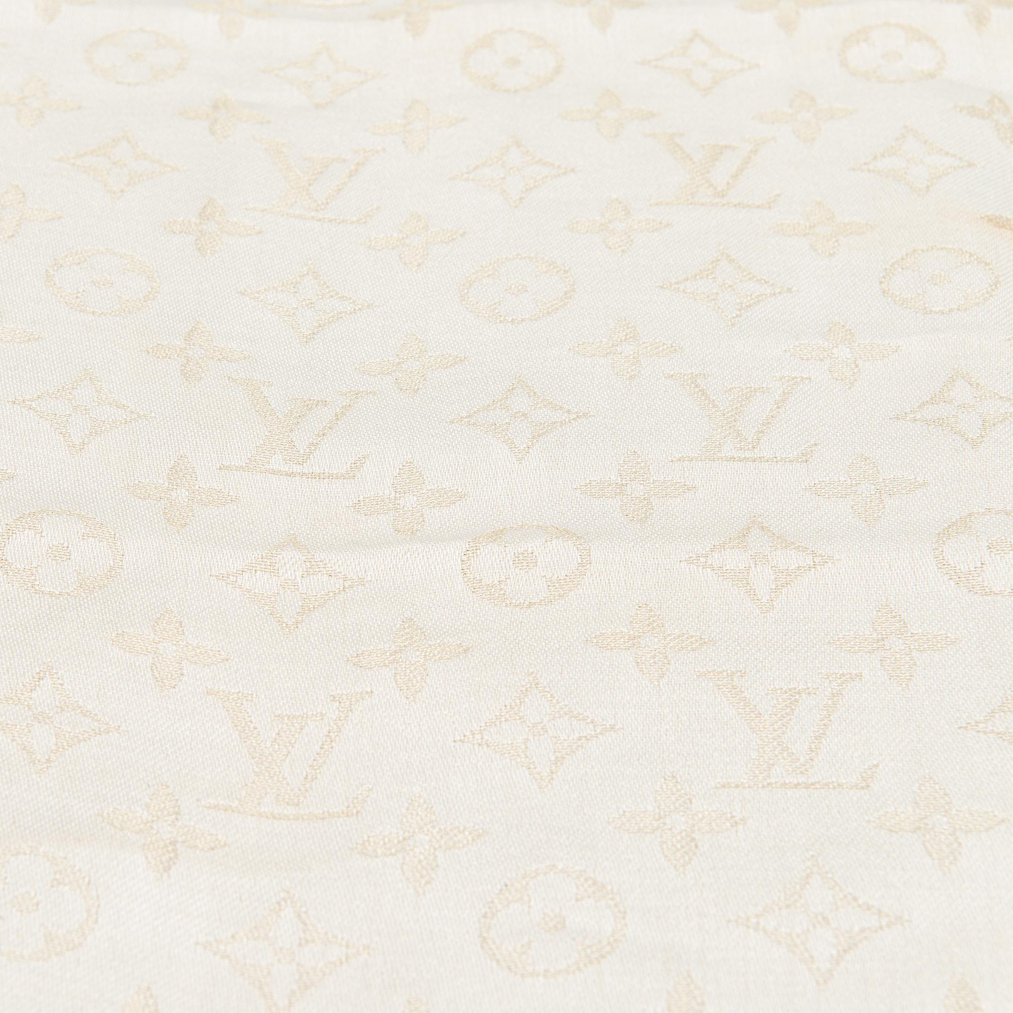 Louis Vuitton,  "Monogram Shine Shawl", huivi.