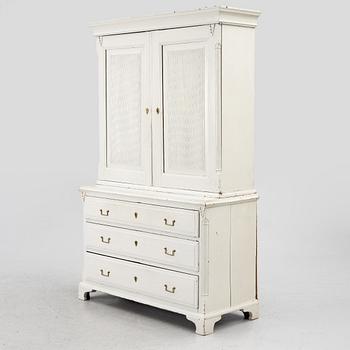 A late Gustavian cabinet, circa 1800.