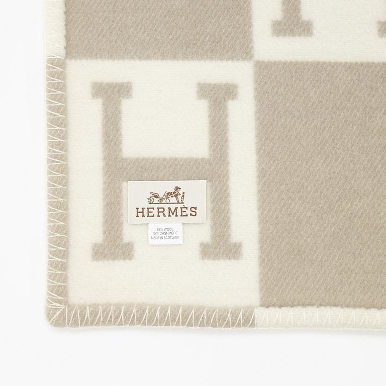 Hermès, A 'Avalon' wool and cashmere blanket.