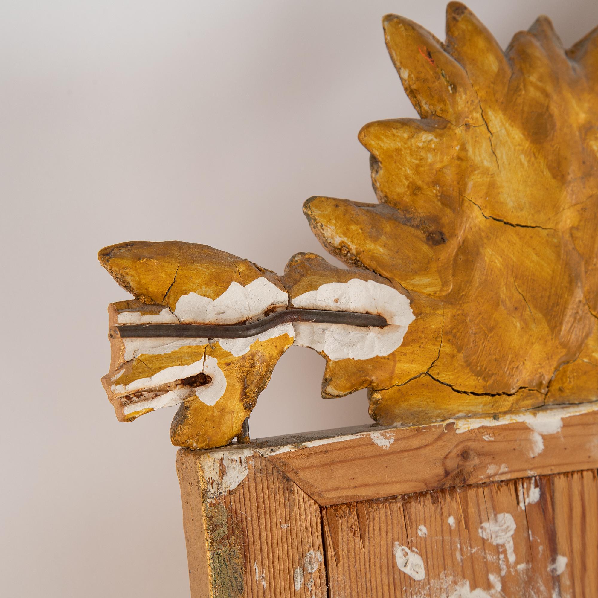A mirror and console table from around the year 1900.