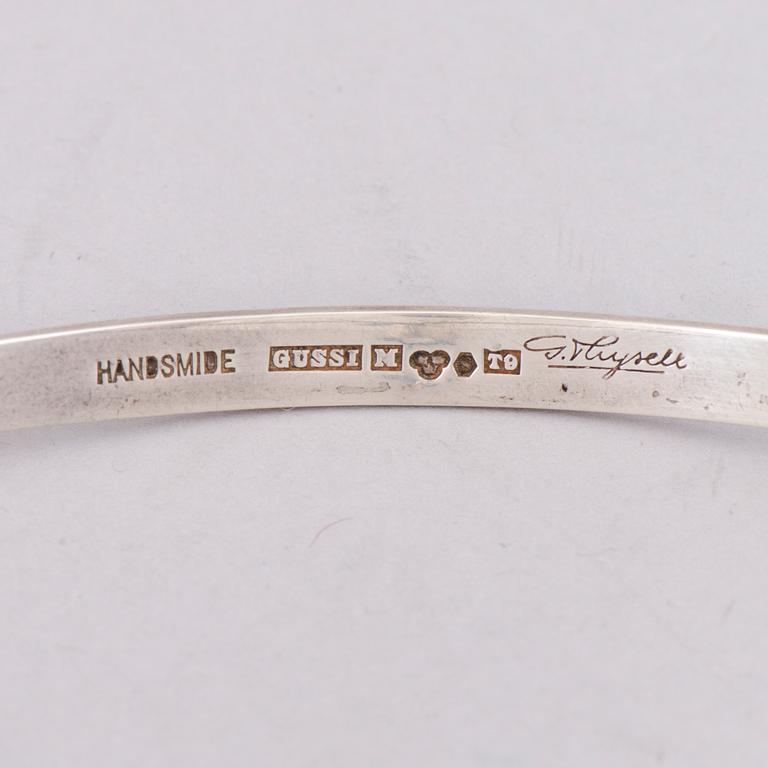 COLLIER, fasettslipad bergskristall, silver. Gussi, design Gert Thysell. Malmö, 1969.