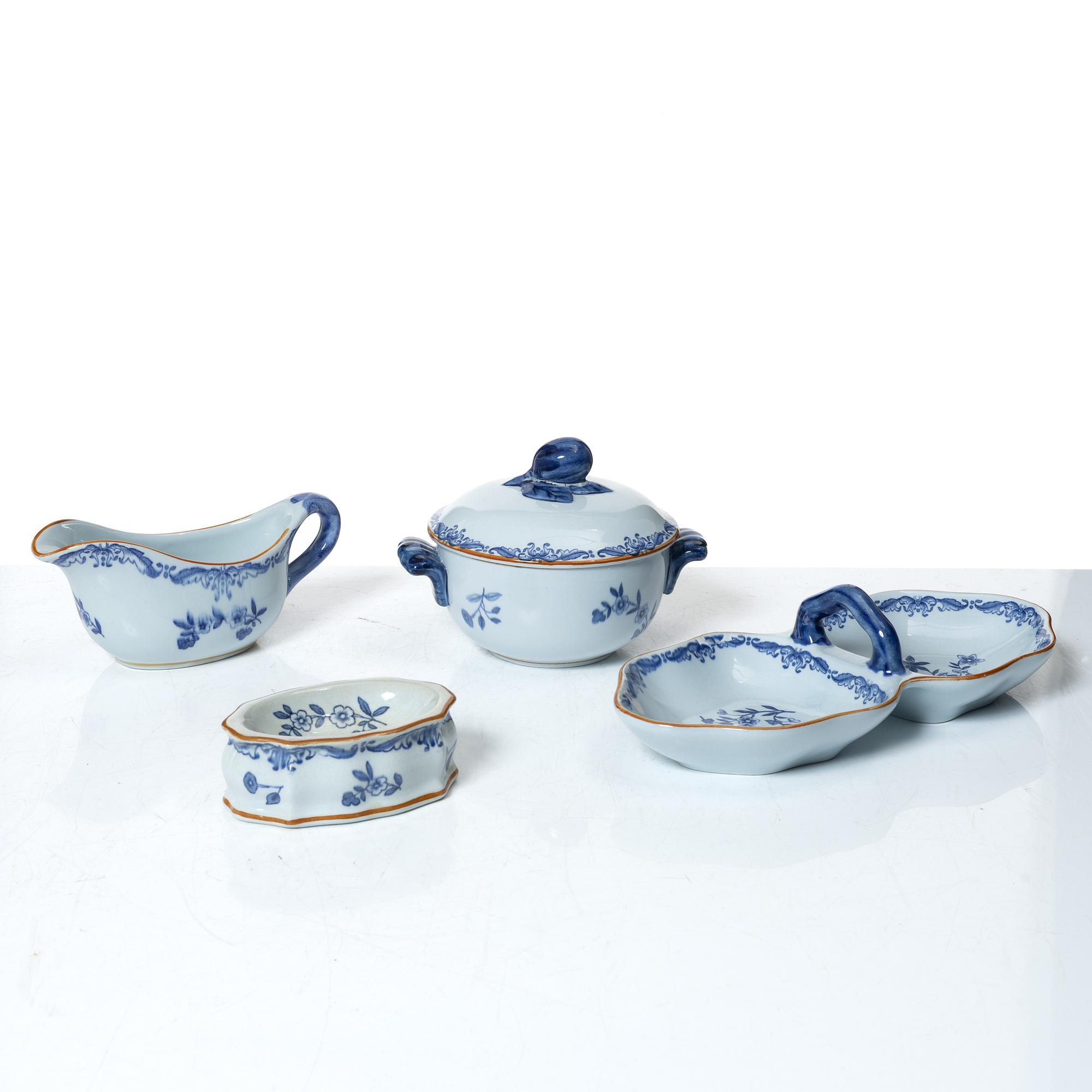 An 111-piece 'Ostindia' porcelain dinner service, Rörstrand.