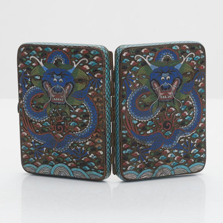 A Chinese enamel cigarette case, first half of the 20th century.