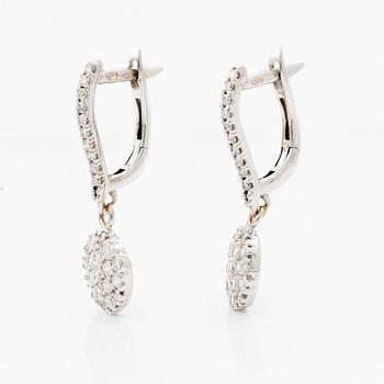 Earrings 18K white gold with brilliant-cut diamonds.