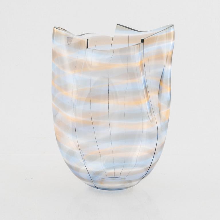 Gunnar Cyrén, a glass vase, Orrefors 1985.