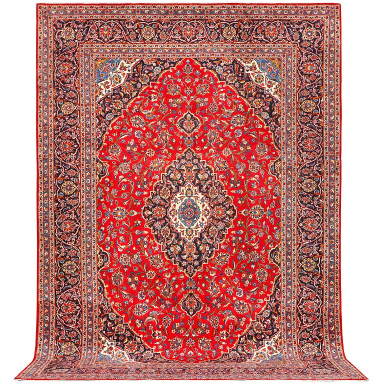 A Keshan carpet, c. 380 x 255 cm.