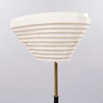 Alvar Aalto, GOLVLAMPA, A 805 "Änglavinge". Valaistustyö.