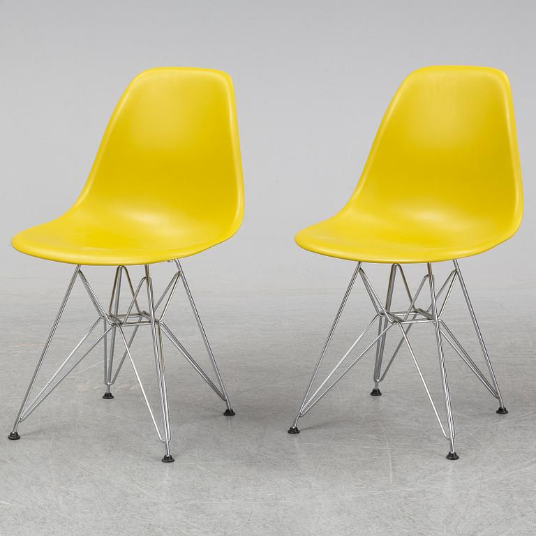 CHARLES AND RAY EAMES, six DSR chairs, Vitra, 2011.
