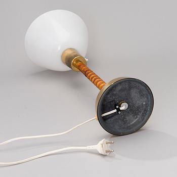 LISA JOHANSSON-PAPE, PÖYTÄVALAISIN, "Senator", Orno.