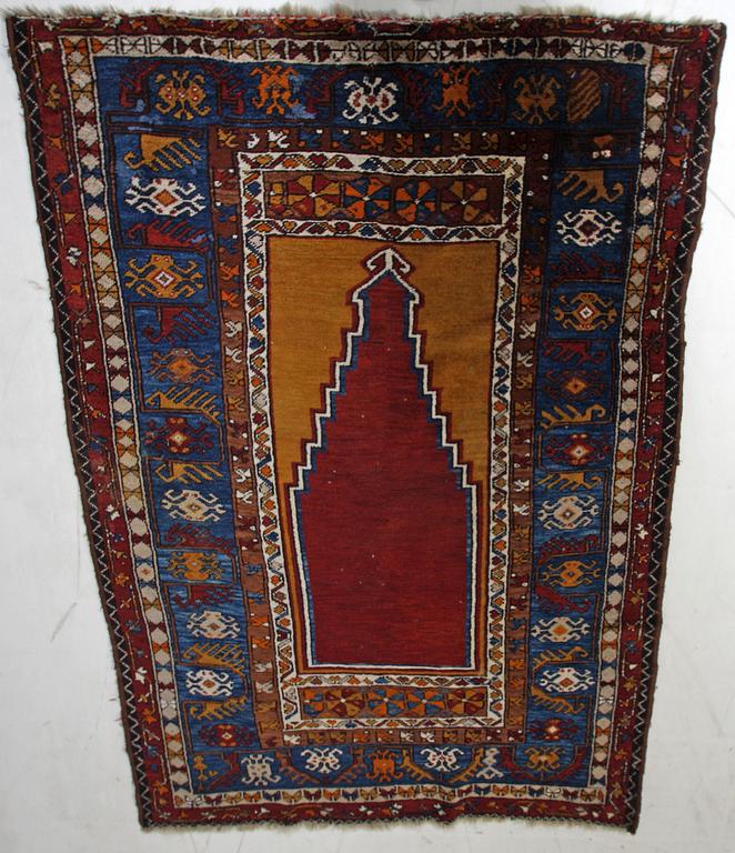 BÖNEMATTA, orientalisk, 166 x 114.