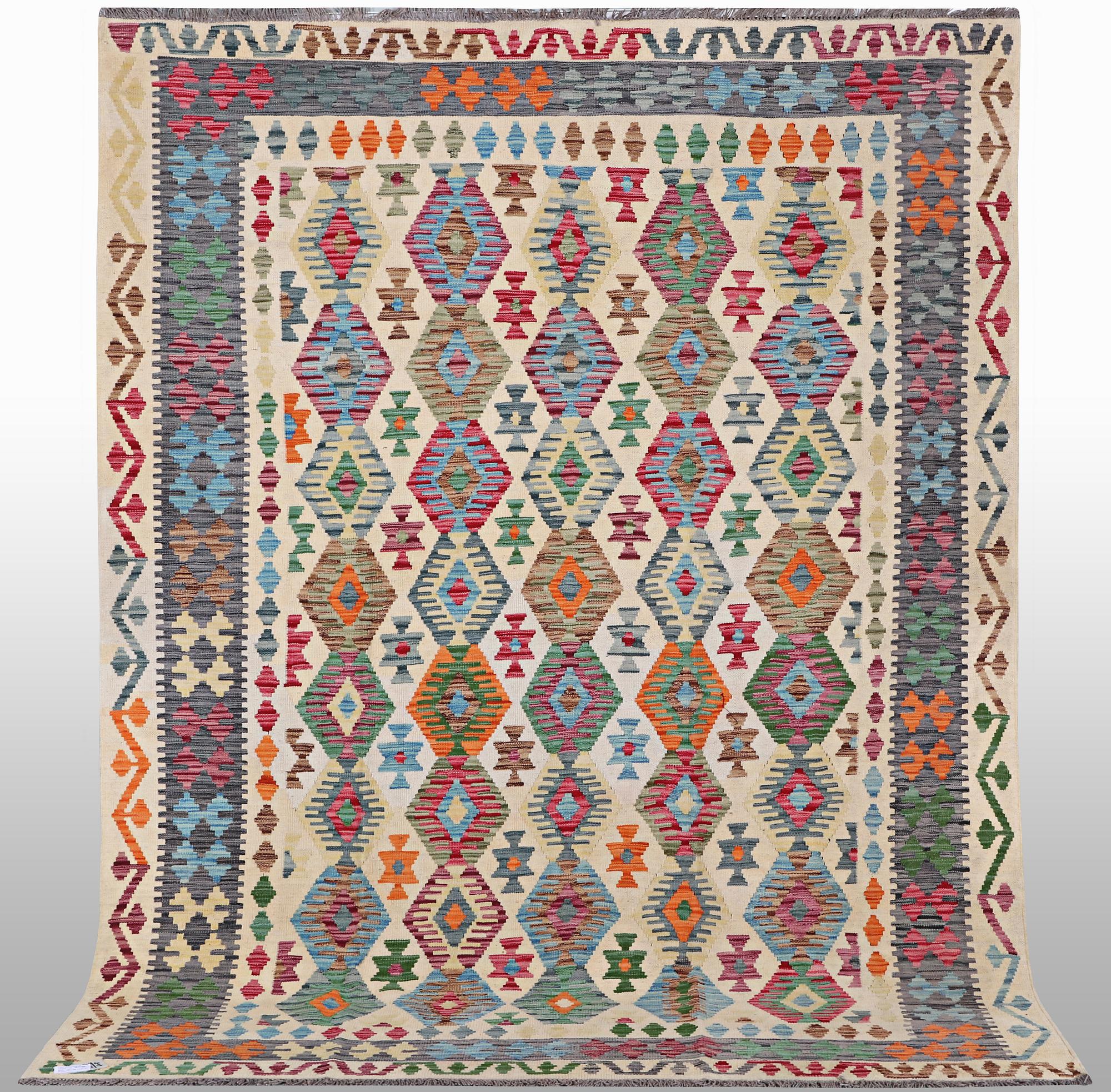 Matta, Kelim, ca 290 x 208 cm.