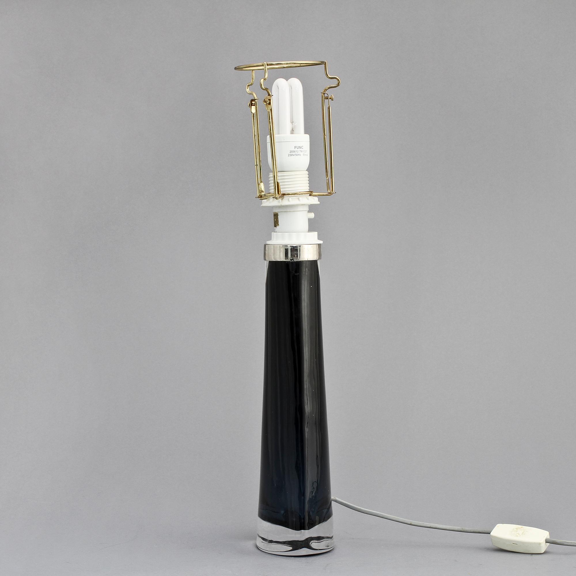 BORDSLAMPA, glas, Carl Fagerlund, Orrefors, 1900-talets andra hälft.