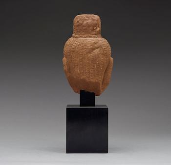 SKULPTUR, sandsten. Thailand troligen 1100-tal.