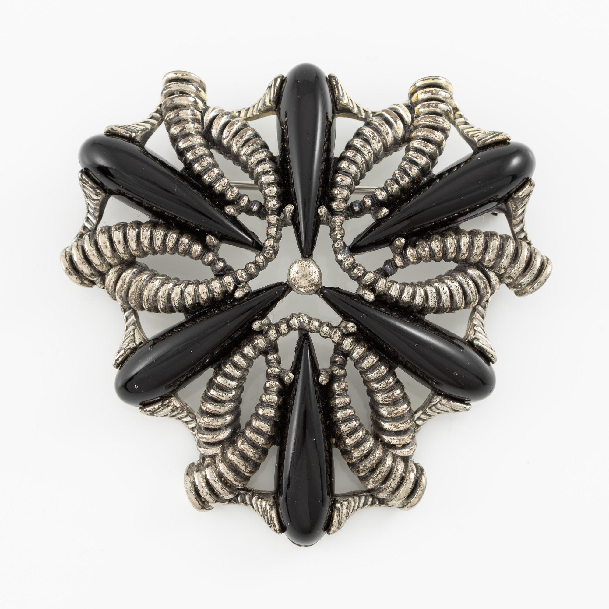 Elsa Schiaparelli, brosch, vintage.