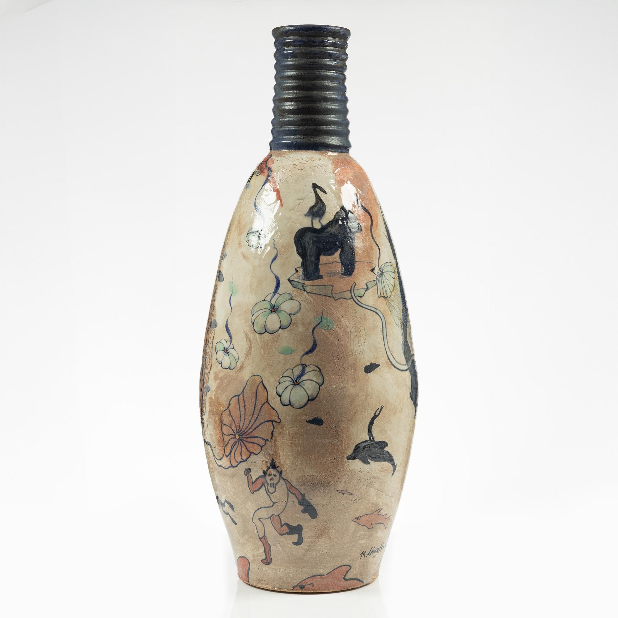 Marie Långhans, golvvas, stengods, egen ateljé 2018.