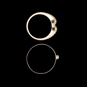 RINGAR, 2 st, 14K guld bla med små safirer och diamanter. Tot vikt ca 6,2g.