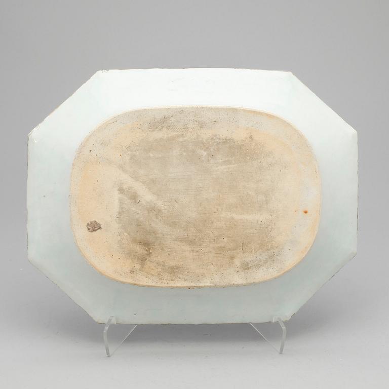 STEKFAT, porslin, Qianlong, Kina 1700-tal.