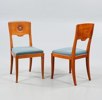 STOLAR, 4 st samt KARMSTOLAR, 2 st, jugend, 1900-talets början.