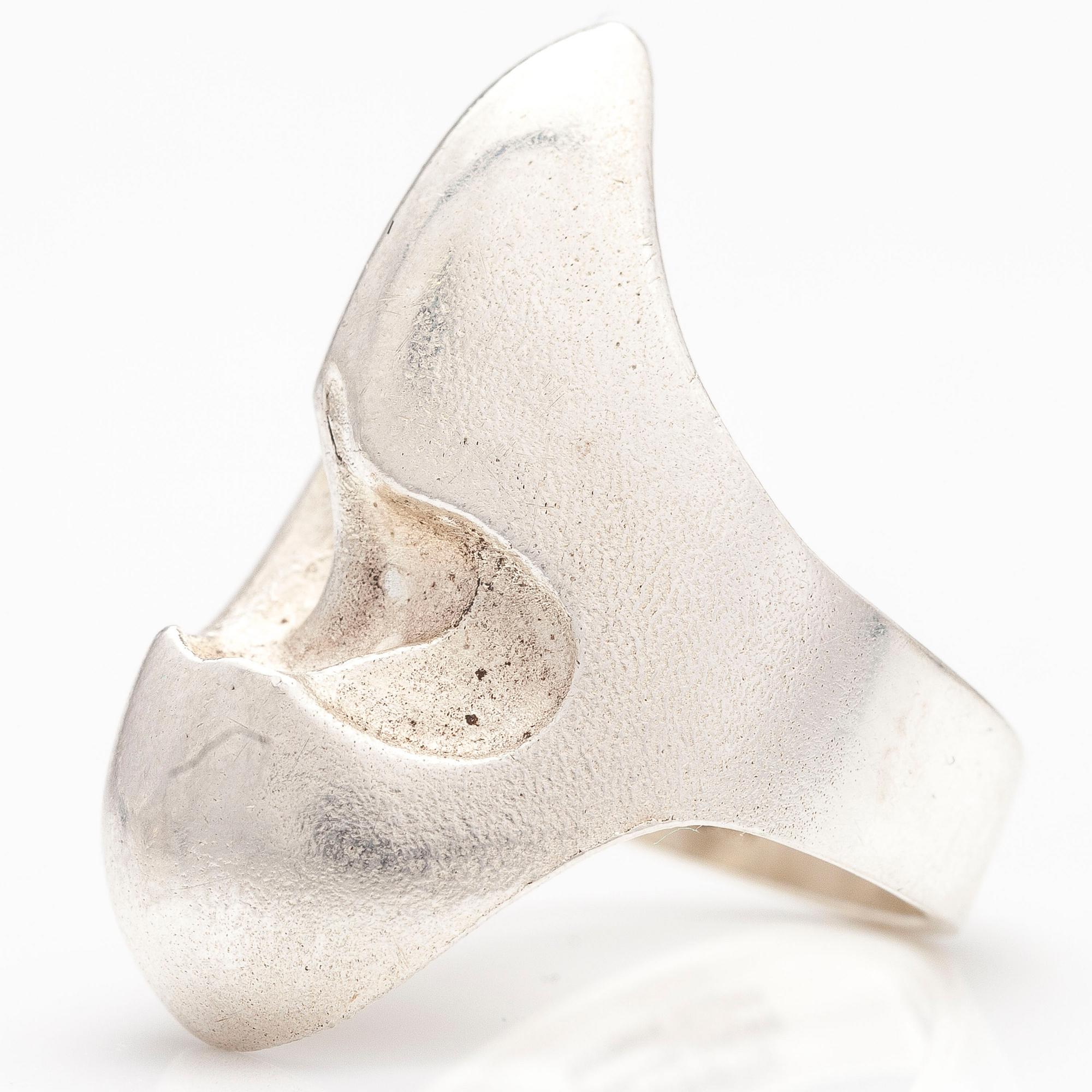 BJÖRN WECKSTRÖM, RING "Verho" och ARMBAND "Apollo", sterling silver. Lapponia 1973 och 1986.