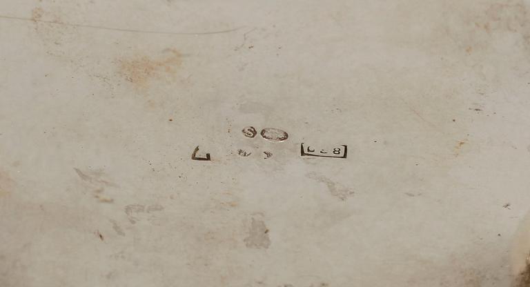 SOCKERSKRIN samt KANNA, silver, 1900-tal. Total vikt ca 315 gram.