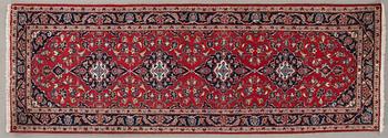 GALLERIMATTA, old, Keshan, ca 293 x 93 cm.