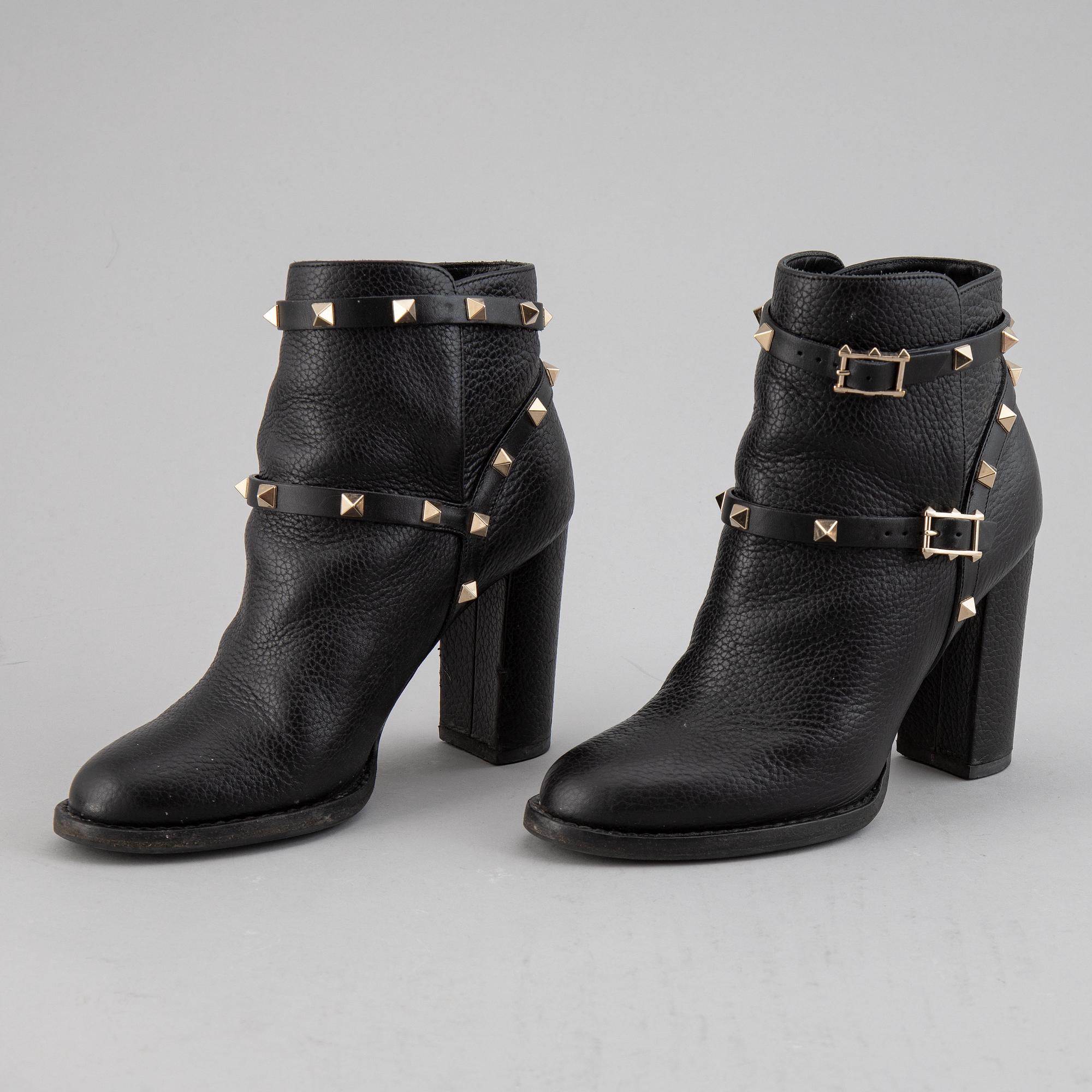 VALENTINO, leather bo0ts, size 37.