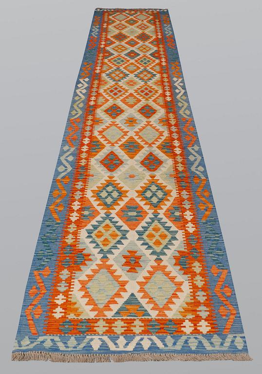 Gallerimatta, Kelim, ca 484 x 81 cm.