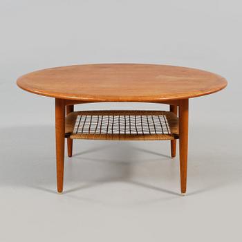SOFFBORD, möjligen Johannes Andersen, CFC Silkeborg, Danmark, 1900-talets mitt.