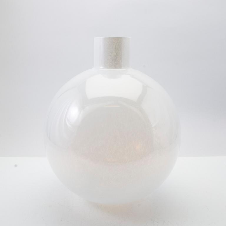 Carina Seth Andersson, vase, "Ball", Skruf.