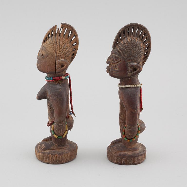 FIGURINER, ett par, "Yoruba twins", Nigeria.