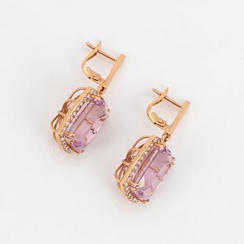 Kunzite and diamond earrings.