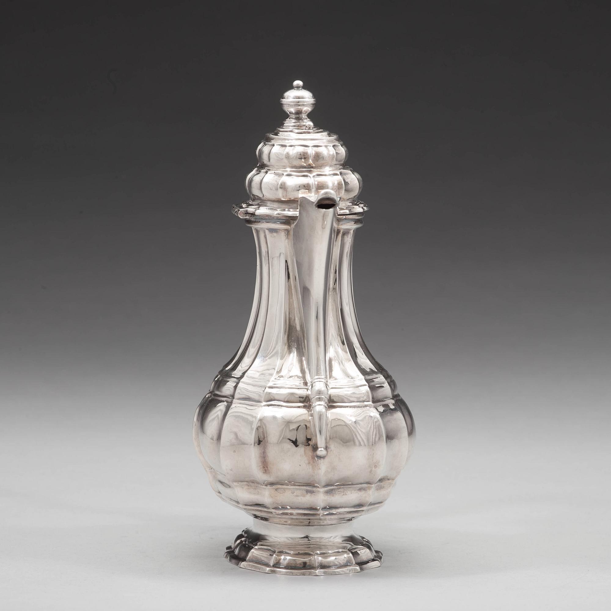 Olof Fernlöf, chokladkanna, silver, Göteborg 1728, senbarock.