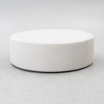 Philipp Mainzer + Farah Ebrahimi, "Kerman Pouf" E15, contemporary.