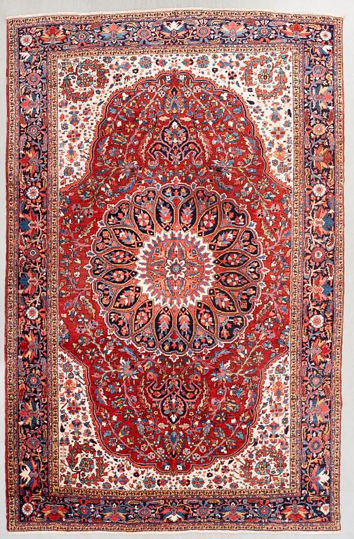 Matta, semiantik Ahar, Nordvästra Iran, ca 410 x 307 cm.