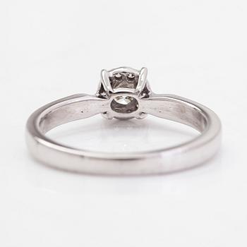 A 14K white gold ring, diamonds totalling approx. 0.15 ct according to engraving.