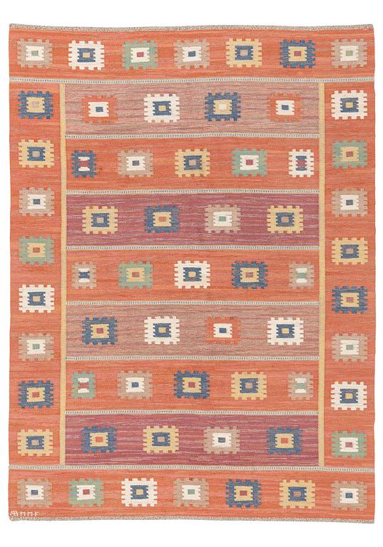 Märta Måås-Fjetterström, a carpet, "Röd grön äng", flat weave, ca 262 x 198 cm, signed AB MMF.