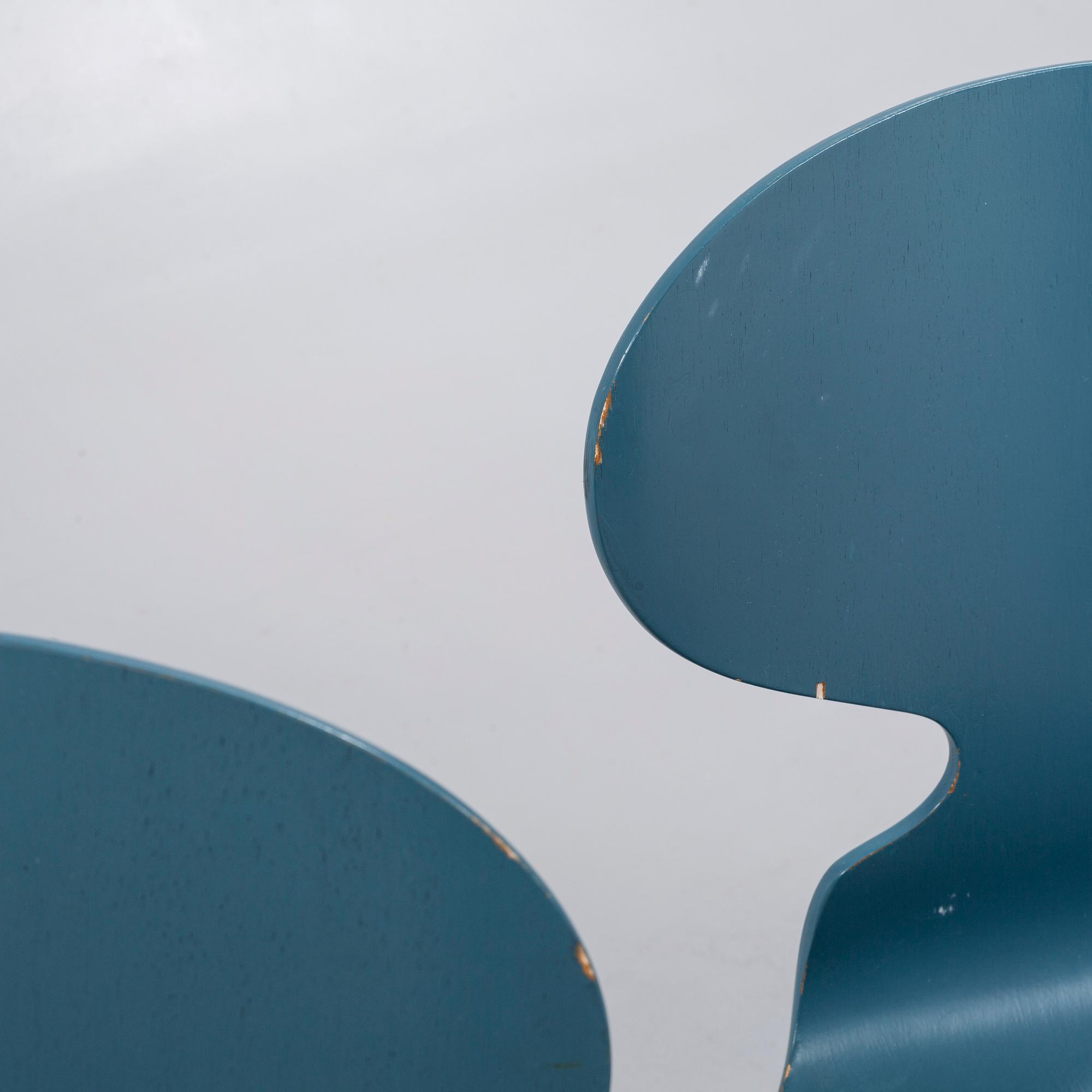 Four "Ant" chairs, designed by Arne Jacobsen, by Fritz Hansen 1970.