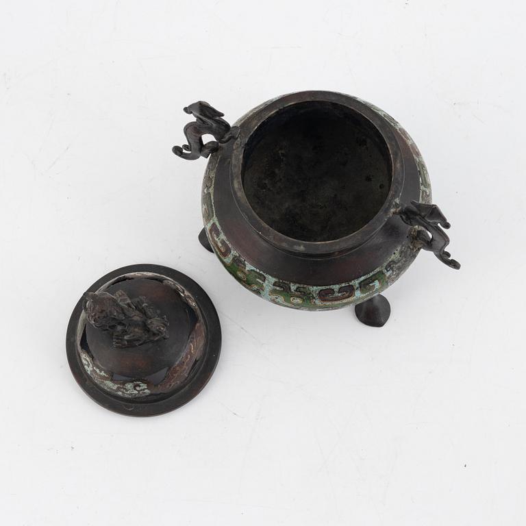 Rökelsekar, brons och cloisonné, Kina, Qingdynastin, 1800-tal.