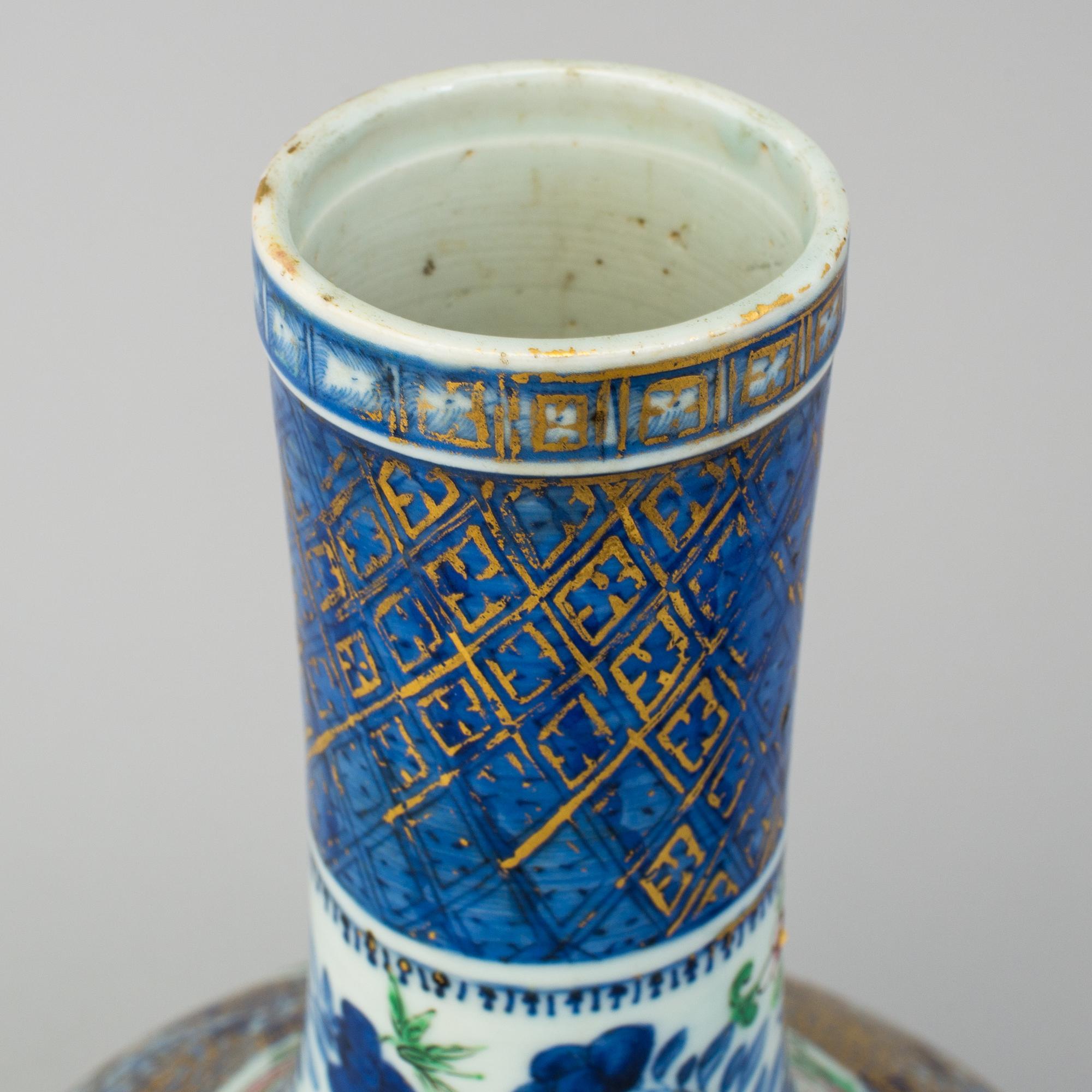 A chinese famille rose medallion and underglazed blue and white vase with cover. Qing dynasty, late 19th century.